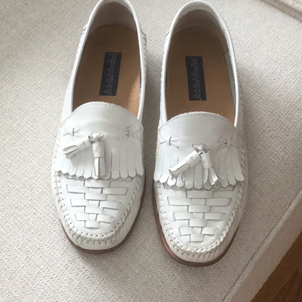 Giorgio Brutini White Loafers - Picture 2 of 5
